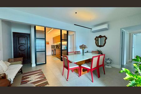 Sala de apartamento para alugar com 3 quartos, 106m² em Pituba, Salvador
