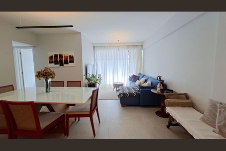 Sala  de apartamento para alugar com 2 quartos, 106m² em Pituba, Salvador