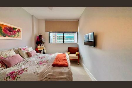 Apartamento para alugar com 106m², 3 quartos e 2 vagas Apartamento para alugar com 106m², 3 quartos e 2 vagasQuarto