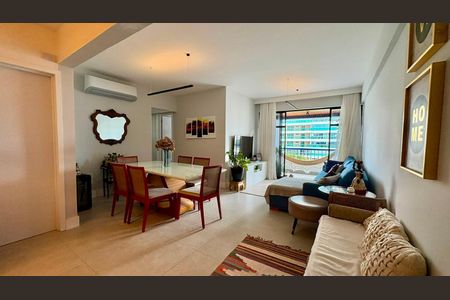 Apartamento para alugar com 106m², 3 quartos e 2 vagas Apartamento para alugar com 106m², 3 quartos e 2 vagasSala