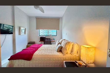 Apartamento para alugar com 106m², 3 quartos e 2 vagas Apartamento para alugar com 106m², 3 quartos e 2 vagasQuarto