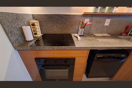 Apartamento para alugar com 106m², 2 quartos e 2 vagas Apartamento para alugar com 106m², 2 quartos e 2 vagasCozinha