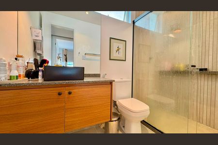 Apartamento para alugar com 106m², 3 quartos e 2 vagas Apartamento para alugar com 106m², 3 quartos e 2 vagasBanheiro