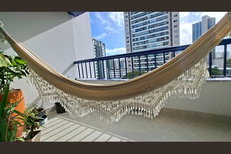 Sala - Varanda de apartamento para alugar com 2 quartos, 106m² em Pituba, Salvador
