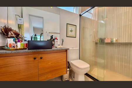 Apartamento para alugar com 106m², 3 quartos e 2 vagas Apartamento para alugar com 106m², 3 quartos e 2 vagasBanheiro