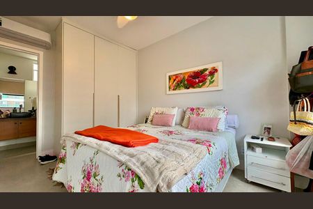 Apartamento para alugar com 106m², 3 quartos e 2 vagas Apartamento para alugar com 106m², 3 quartos e 2 vagasQuarto