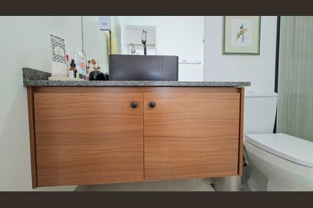 Apartamento para alugar com 106m², 2 quartos e 2 vagas Apartamento para alugar com 106m², 2 quartos e 2 vagasBanheiro Social