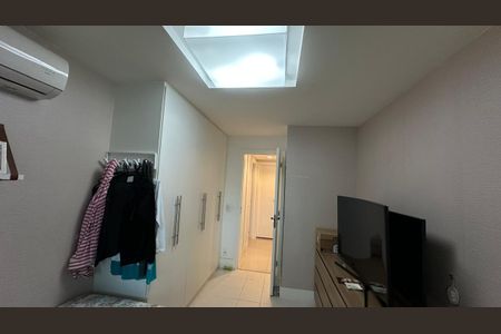 Apartamento à venda com 81m², 2 quartos e 1 vaga Apartamento à venda com 81m², 2 quartos e 1 vagaQuarto