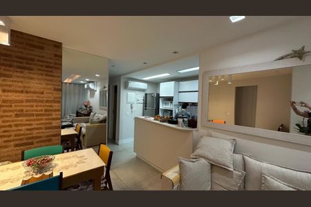 Apartamento à venda com 81m², 2 quartos e 1 vaga Apartamento à venda com 81m², 2 quartos e 1 vagaCozinha