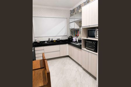 Apartamento para alugar com 72m², 2 quartos e 1 vagaCozinha