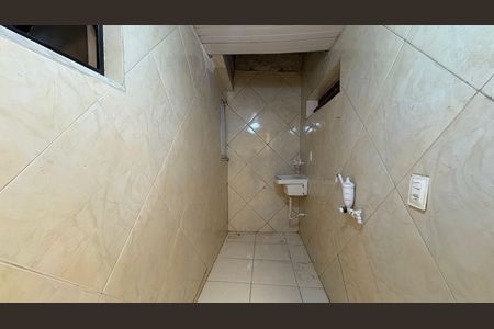 Lavanderia de apartamento para alugar com 2 quartos, 65m² em Bingen, Petrópolis