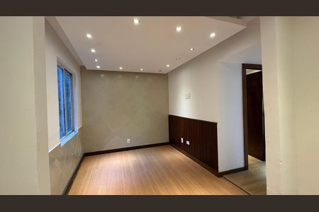 Apartamento para alugar com 2 quartos, 65m² em Bingen, Petrópolis