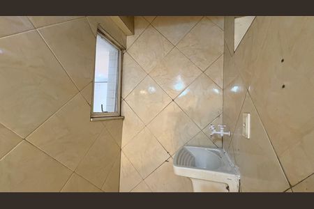 Lavanderia de apartamento para alugar com 2 quartos, 65m² em Bingen, Petrópolis