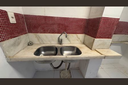 Apartamento para alugar com 65m², 2 quartos e sem vaga Apartamento para alugar com 65m², 2 quartos e sem vagaCozinha