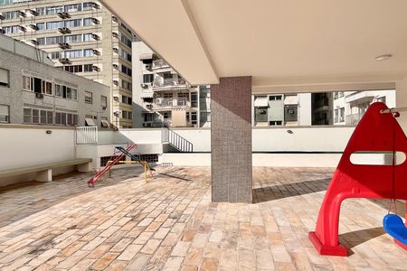 Apartamento para alugar com 120m², 2 quartos e 1 vaga Apartamento para alugar com 120m², 2 quartos e 1 vagaÁrea comum - Playground