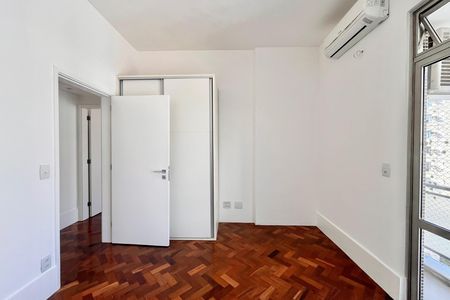 Apartamento para alugar com 120m², 2 quartos e 1 vaga Apartamento para alugar com 120m², 2 quartos e 1 vagaQuarto 1