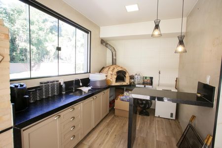 Casa de condomínio à venda com 430m², 5 quartos e 6 vagasÁrea Gourmet