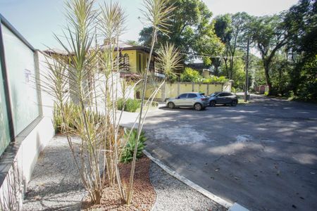 Casa de condomínio à venda com 430m², 5 quartos e 6 vagasFachada