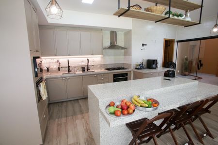 Casa de condomínio à venda com 430m², 5 quartos e 6 vagasCozinha