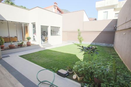 Casa de condomínio à venda com 430m², 5 quartos e 6 vagasJardim