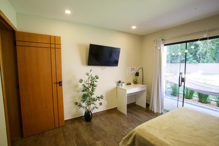 Casa de condomínio à venda com 430m², 5 quartos e 6 vagasQuarto Suíte 2