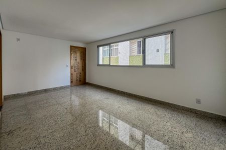 Apartamento à venda com 2 quartos, 63m² em Cruzeiro, Belo Horizonte