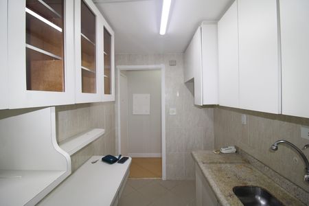 Apartamento à venda com 51m², 2 quartos e 1 vagaCozinha