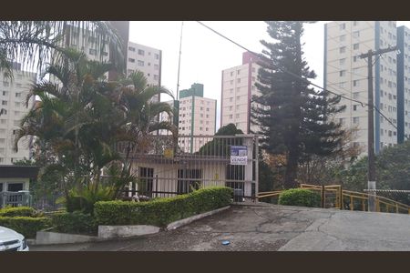 Apartamento à venda com 51m², 2 quartos e 1 vaga Apartamento à venda com 51m², 2 quartos e 1 vagaFachada