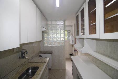 Apartamento à venda com 51m², 2 quartos e 1 vagaCozinha