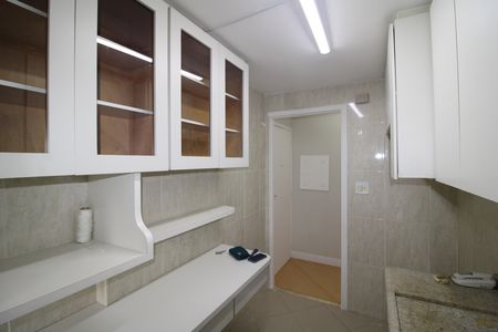 Apartamento à venda com 51m², 2 quartos e 1 vagaCozinha