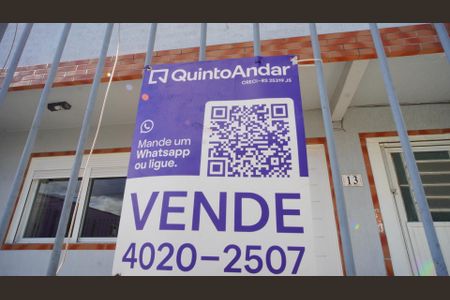 Placa  de casa à venda com 4 quartos, 130m² em Rubem Berta, Porto Alegre