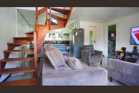 Sala  de casa à venda com 4 quartos, 130m² em Rubem Berta, Porto Alegre