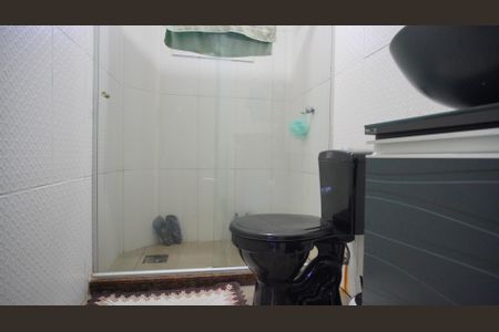 Banheiro 1  de casa à venda com 4 quartos, 130m² em Rubem Berta, Porto Alegre