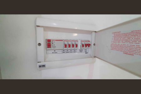 Apartamento para alugar com 55m², 2 quartos e 1 vaga Apartamento para alugar com 55m², 2 quartos e 1 vagaQuadro de Luz
