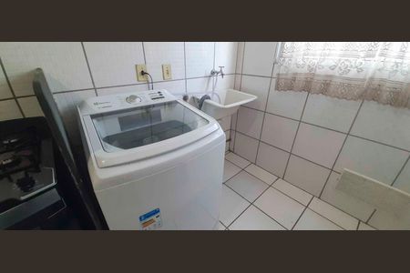 Área de Serviço de apartamento para alugar com 2 quartos, 55m² em Quitaúna, Osasco