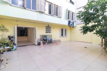 Apartamento para alugar com 93m², 2 quartos e sem vagaQuintal