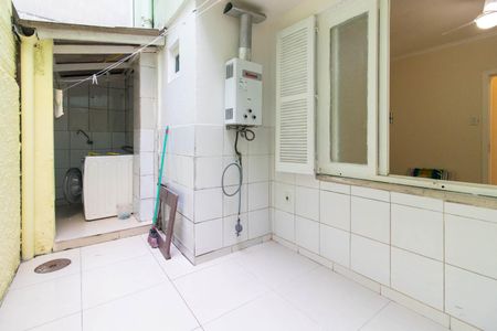 Apartamento para alugar com 93m², 2 quartos e sem vagaQuintal