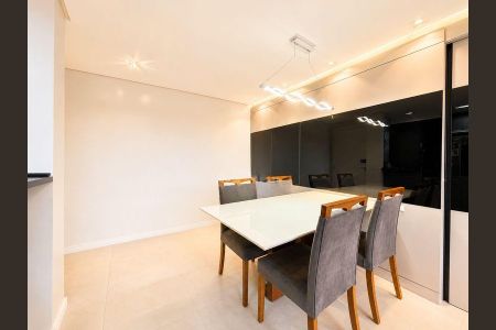 Sala de apartamento para alugar com 3 quartos, 71m² em Partenon, Porto Alegre