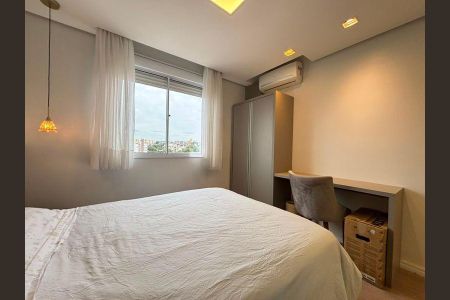 Quarto 1 de apartamento para alugar com 3 quartos, 71m² em Partenon, Porto Alegre