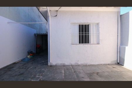 Área externa de casa para alugar com 3 quartos, 180m² em Vila Celeste, São Paulo