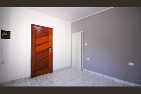 Casa para alugar com 3 quartos, 180m² em Vila Celeste, São Paulo