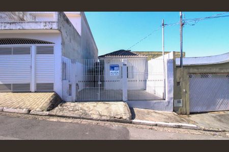 Fachada de casa para alugar com 3 quartos, 180m² em Vila Celeste, São Paulo