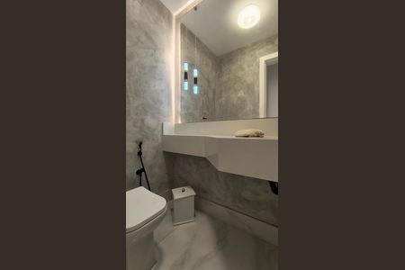 Casa de condomínio para alugar com 500m², 5 quartos e 4 vagas Casa de condomínio para alugar com 500m², 5 quartos e 4 vagasLavabo