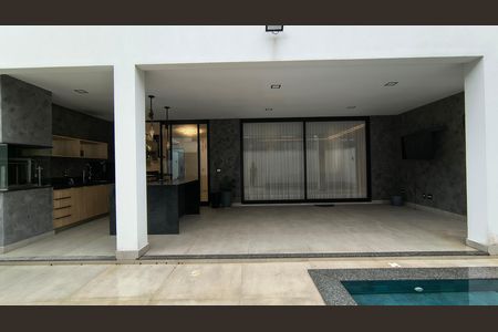 Quintal de casa de condomínio para alugar com 5 quartos, 500m² em Recreio dos Bandeirantes, Rio de Janeiro