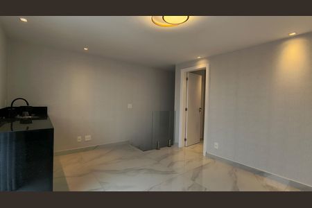 Casa de condomínio para alugar com 500m², 5 quartos e 4 vagas Casa de condomínio para alugar com 500m², 5 quartos e 4 vagasHall da Cobertura