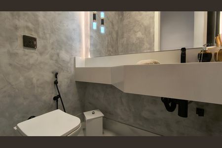 Casa de condomínio para alugar com 500m², 5 quartos e 4 vagas Casa de condomínio para alugar com 500m², 5 quartos e 4 vagasLavabo