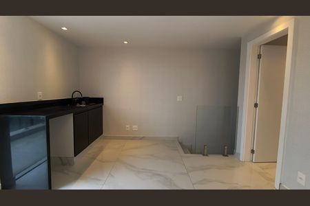 Casa de condomínio para alugar com 500m², 5 quartos e 4 vagas Casa de condomínio para alugar com 500m², 5 quartos e 4 vagasHall da Cobertura