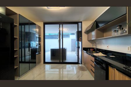 Cozinha de casa de condomínio para alugar com 5 quartos, 500m² em Recreio dos Bandeirantes, Rio de Janeiro