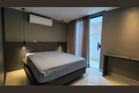 Casa de condomínio para alugar com 500m², 5 quartos e 4 vagas Casa de condomínio para alugar com 500m², 5 quartos e 4 vagasSuíte 2
