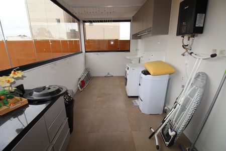 Casa para alugar com 150m², 2 quartos e 3 vagasÁrea de Serviço